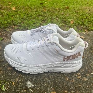Womens HOKA One Clifton 6 running shoes